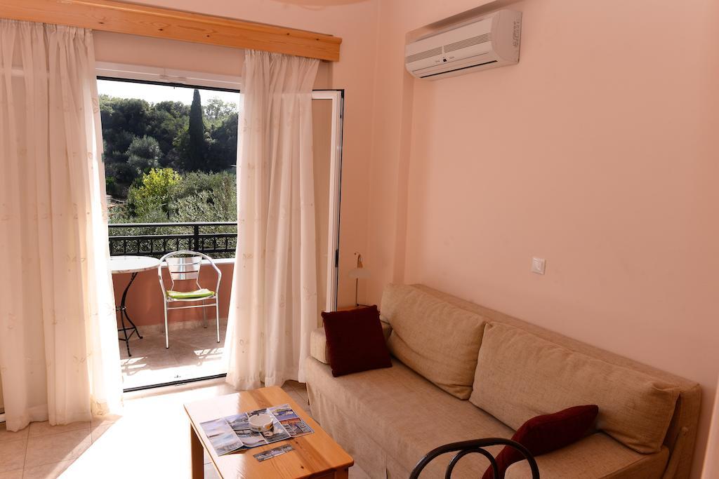 Paradise Apartments Paleokastritsa Zimmer foto